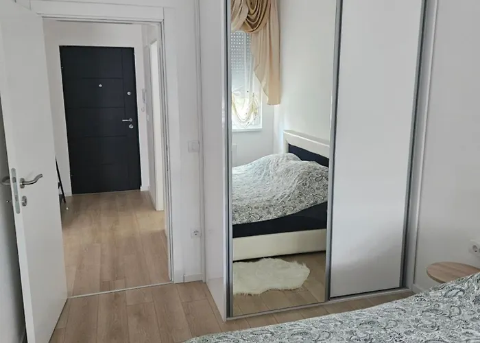 Daire Miss Lux Mladenovac (Belgrade)